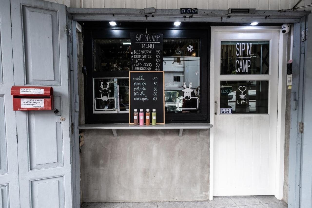 Sip N' Camp Vandrerhjem Bangkok Eksteriør bilde